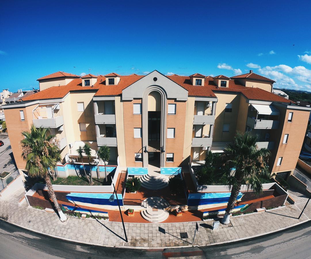 Aloha Park Hotel 캄포마리노 외부 사진