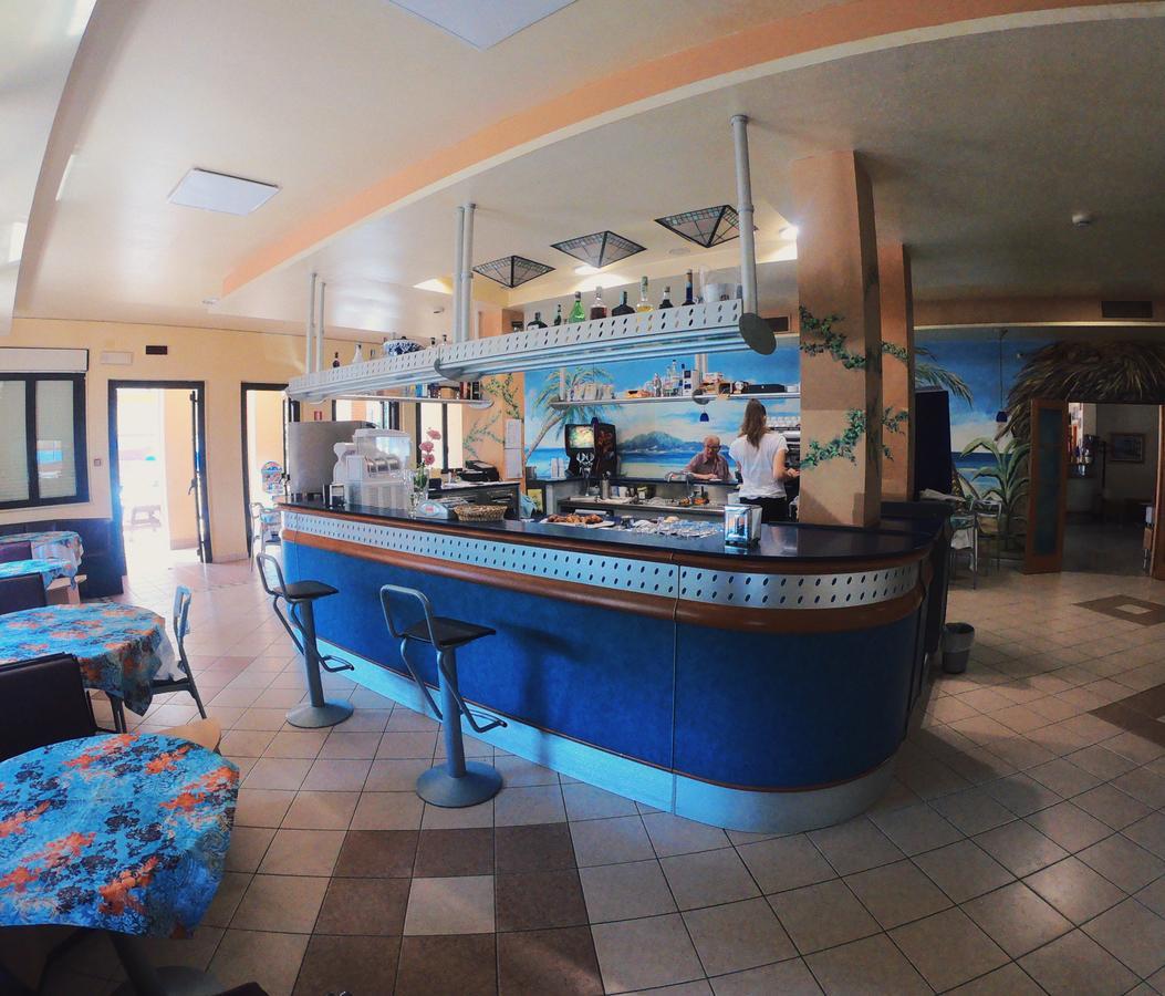 Aloha Park Hotel 캄포마리노 외부 사진